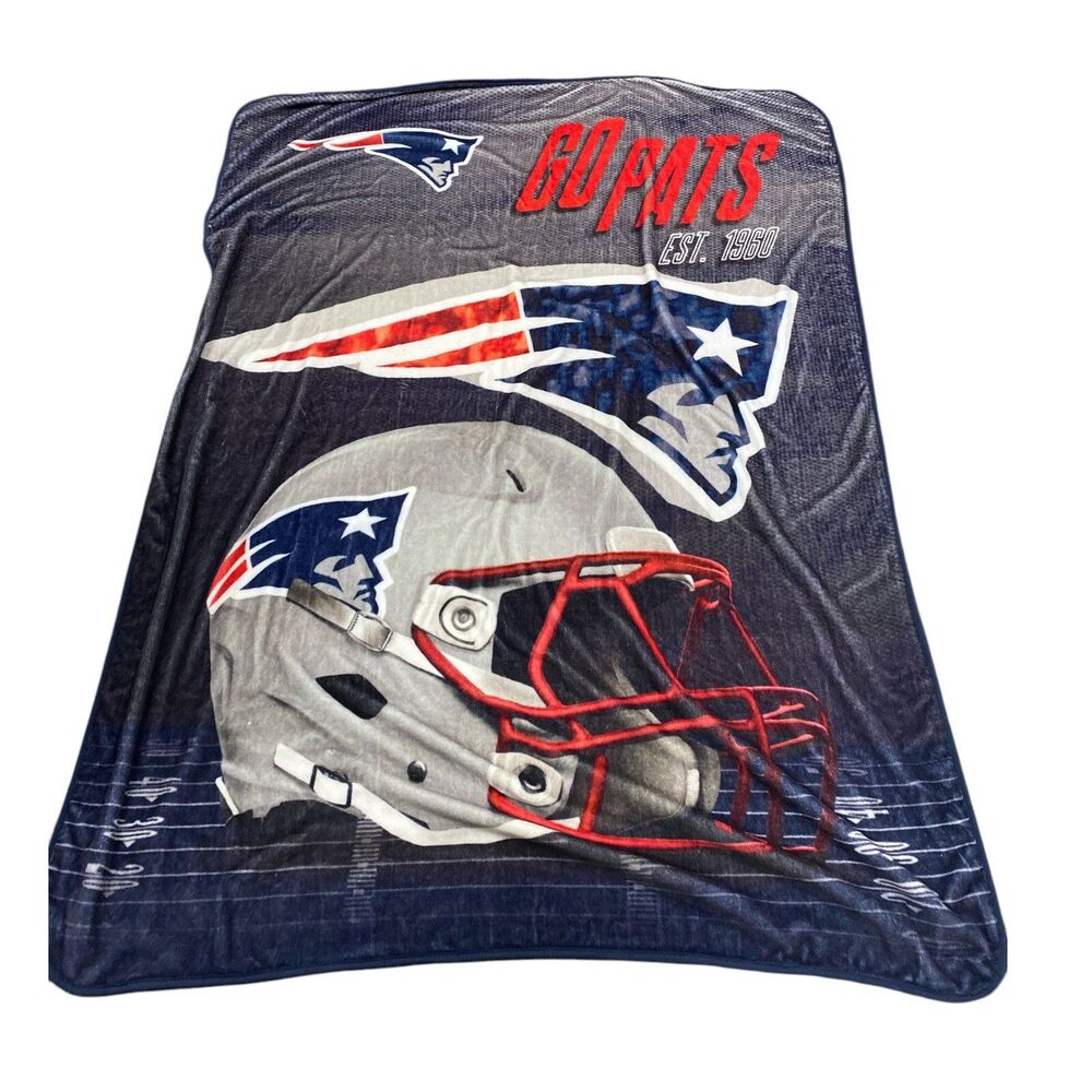 The Northwest NFL New England Patriots Soft Fleece Throw Blanket